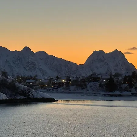 Lofoten By The Sea * 斯沃尔韦尔